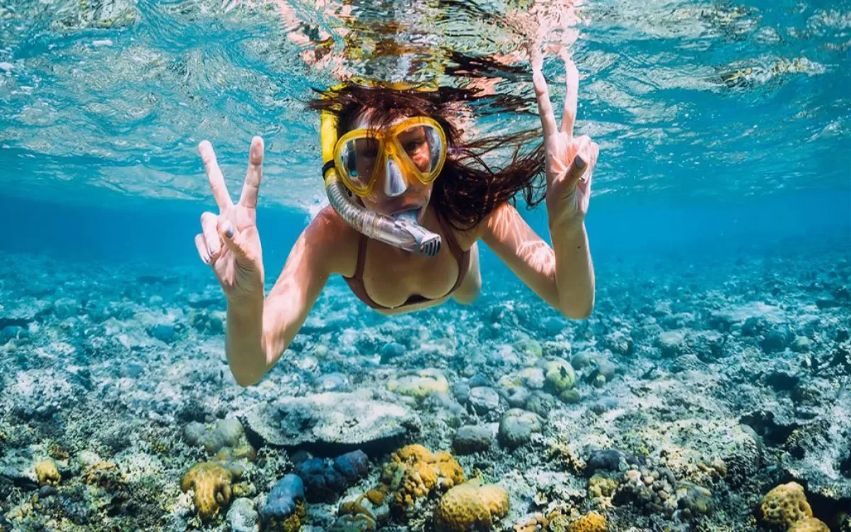 5.-The-5-best-places-in-Costa-Rica-to-snorkel-1024x538-fotor-20250810172441