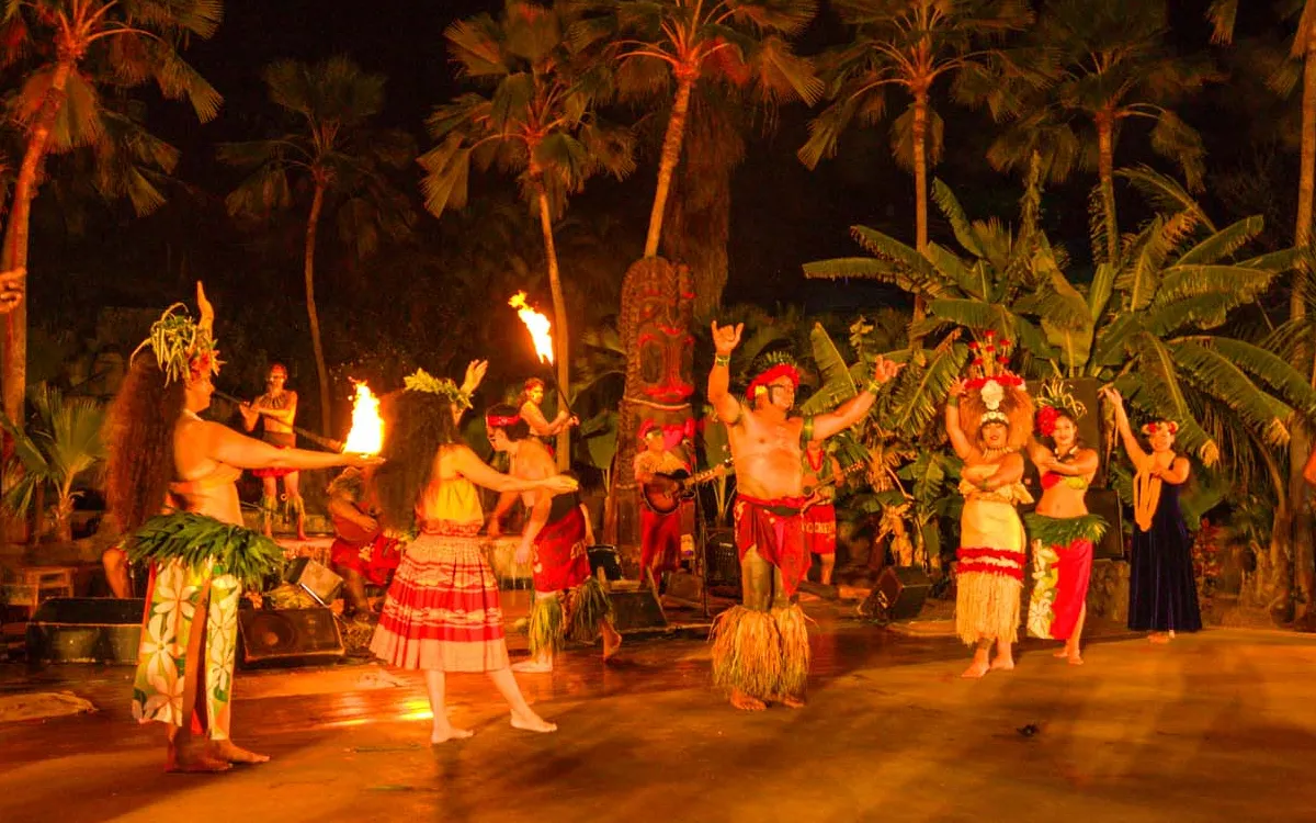 chief luau-fotor-202507250336