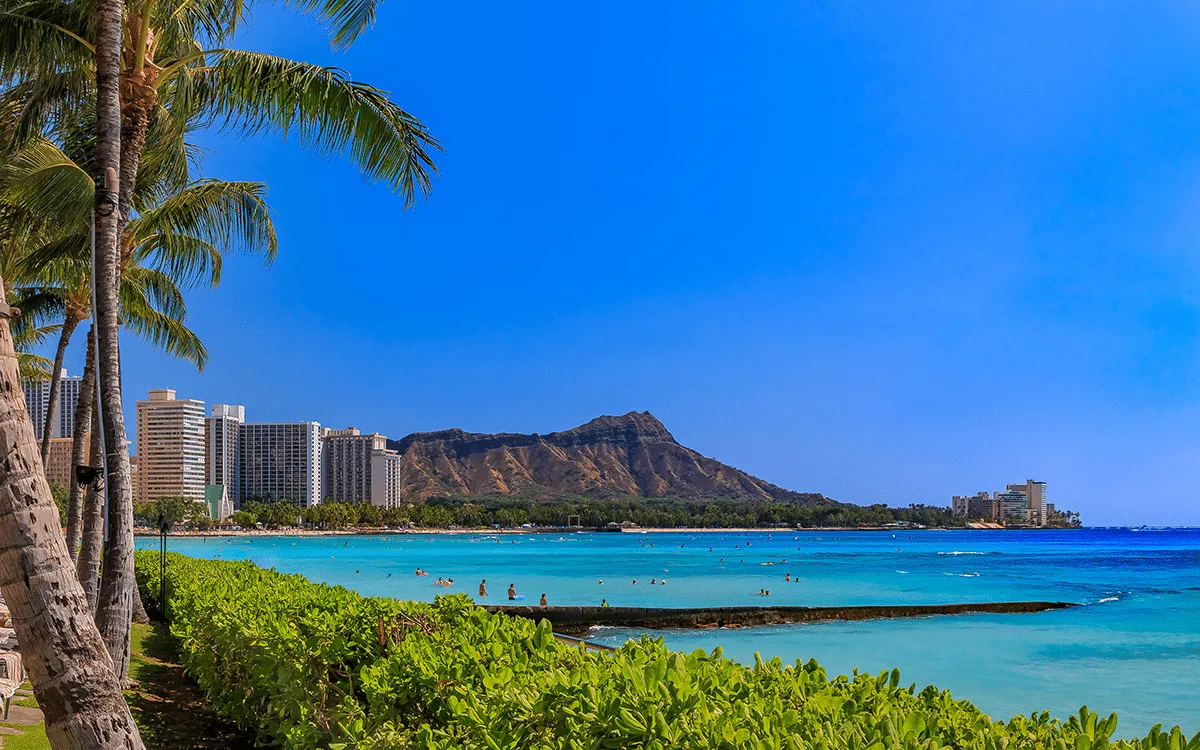 Diamond-Head-on-Oahu-fotor-2025080322573