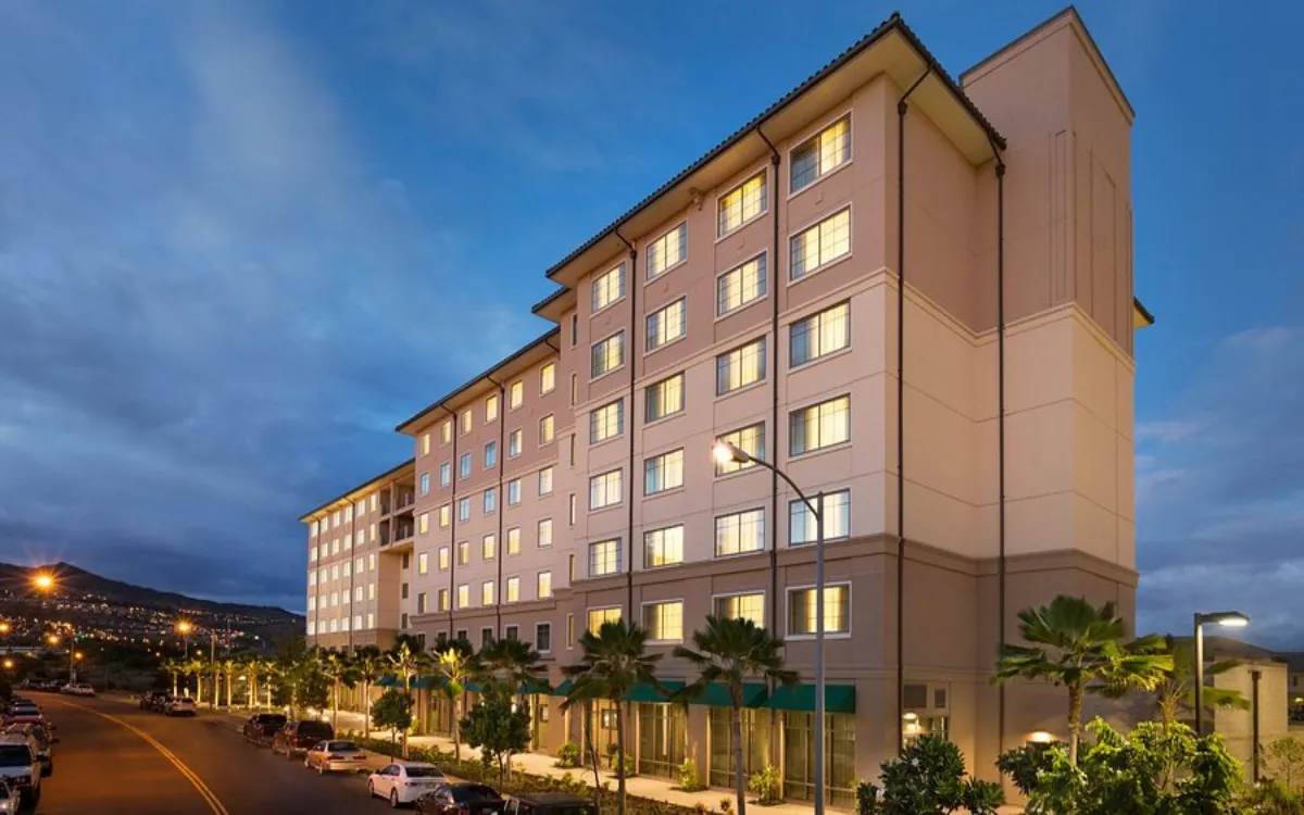 embassy-suites-by-hilton-fotor-2025080955014
