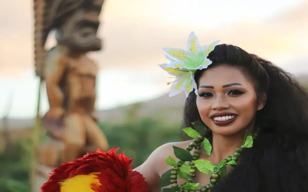 Comparing Chiefs Luau Oahu & Mauka Warriors Luau in Oahu