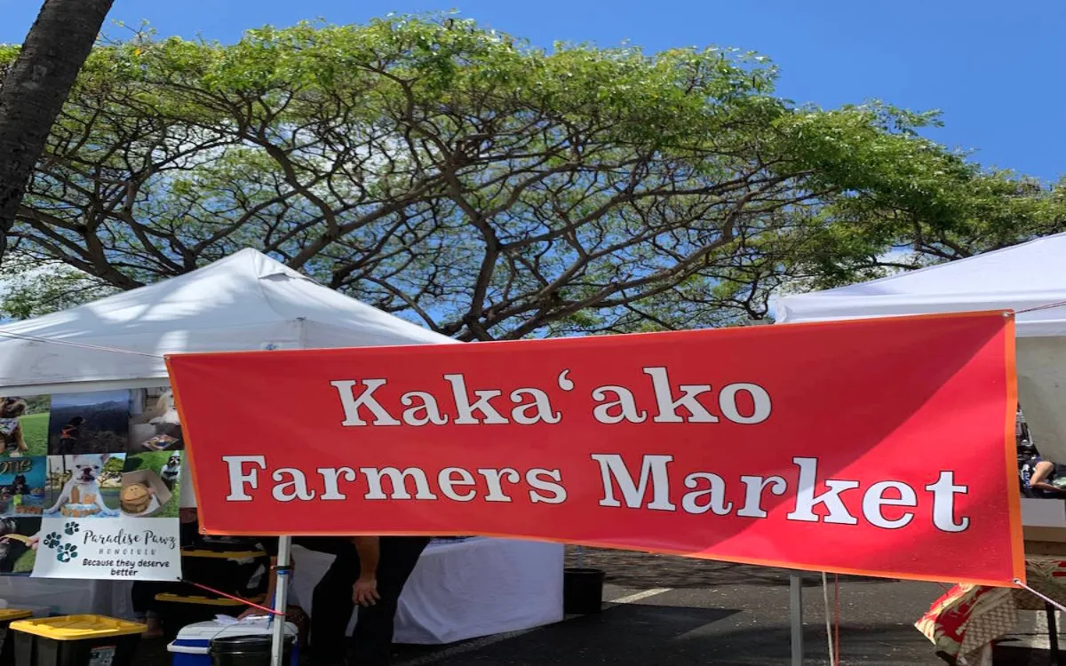 kakaako_farmers_market_at_ward_village-fotor-2025081741447