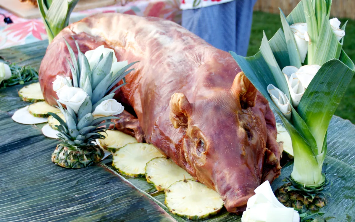 Why the Buffet at Mauka Warriors Luau Is So Highly Rated