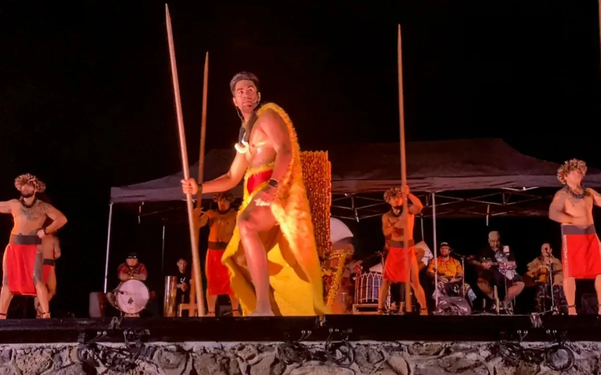 kamehameha-story-luau-dance-fotor-2025081023448