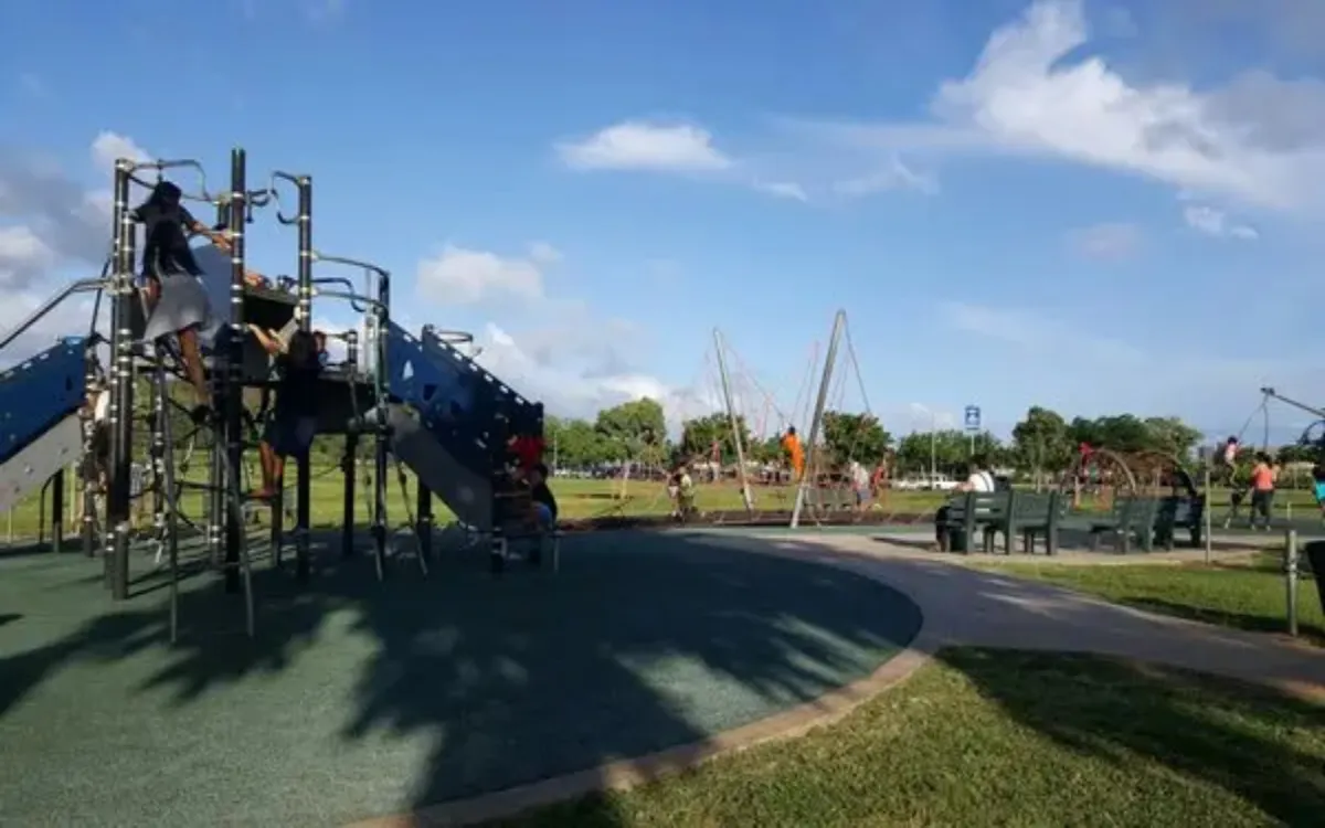 kapolei-fotor-2025081832552