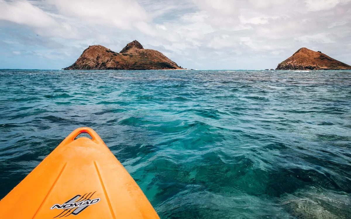 Kayaking-to-Mokulua-Islands-01-fotor-20250802215910