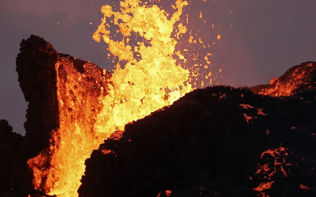 kilauea-fotor-20250730213719