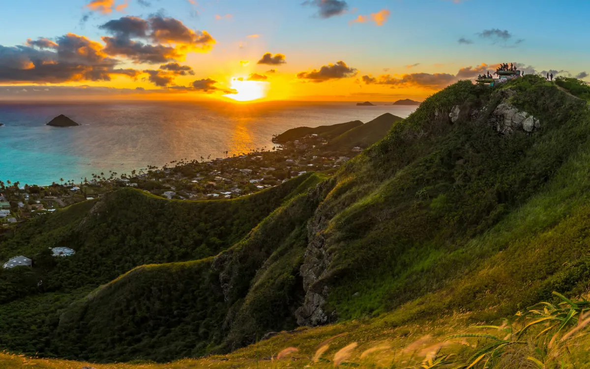 The Best Places to Watch the Sunrise in Oʻahu