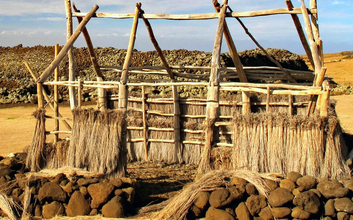mookini+heiau-fotor-20250731215219