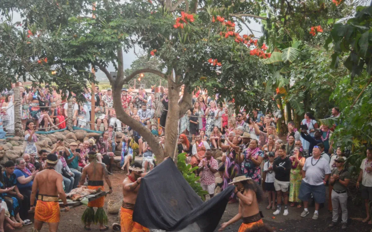 oahu-luau-imu-uncover-fotor-2025080301858