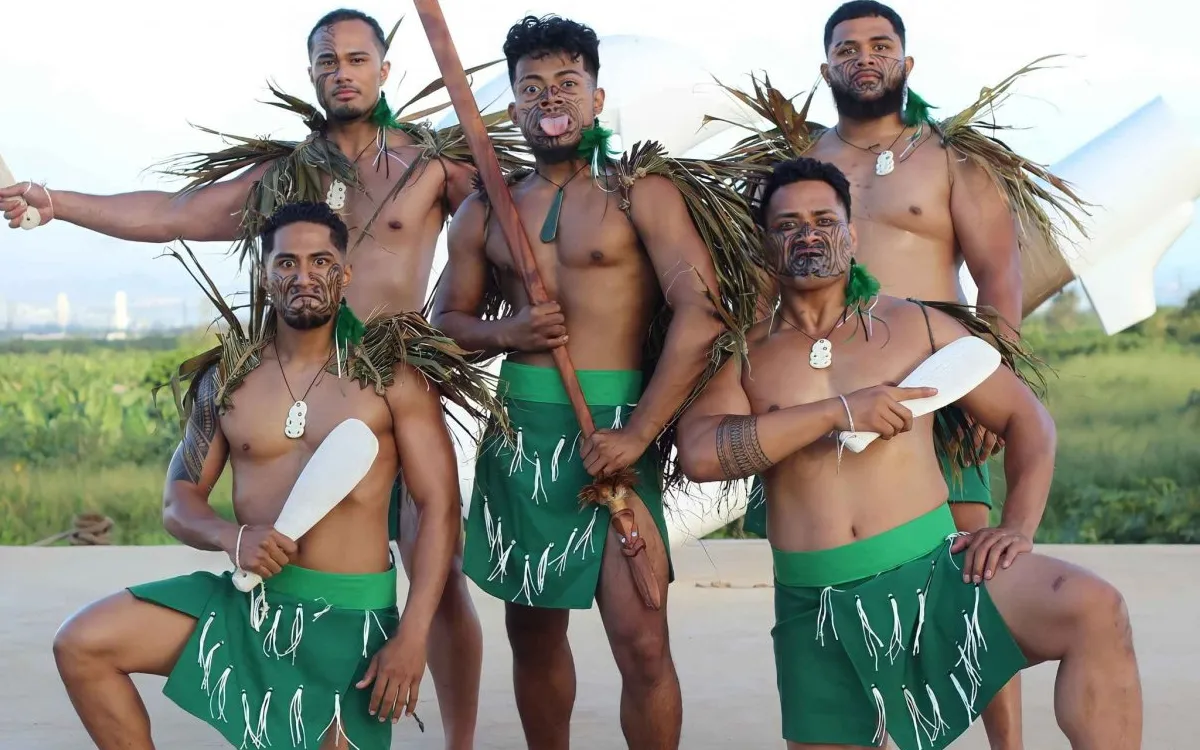 oahu-polynesian-dance-and-cultural-experience-with-dinner-2014593 (1)-fotor-2025080321525