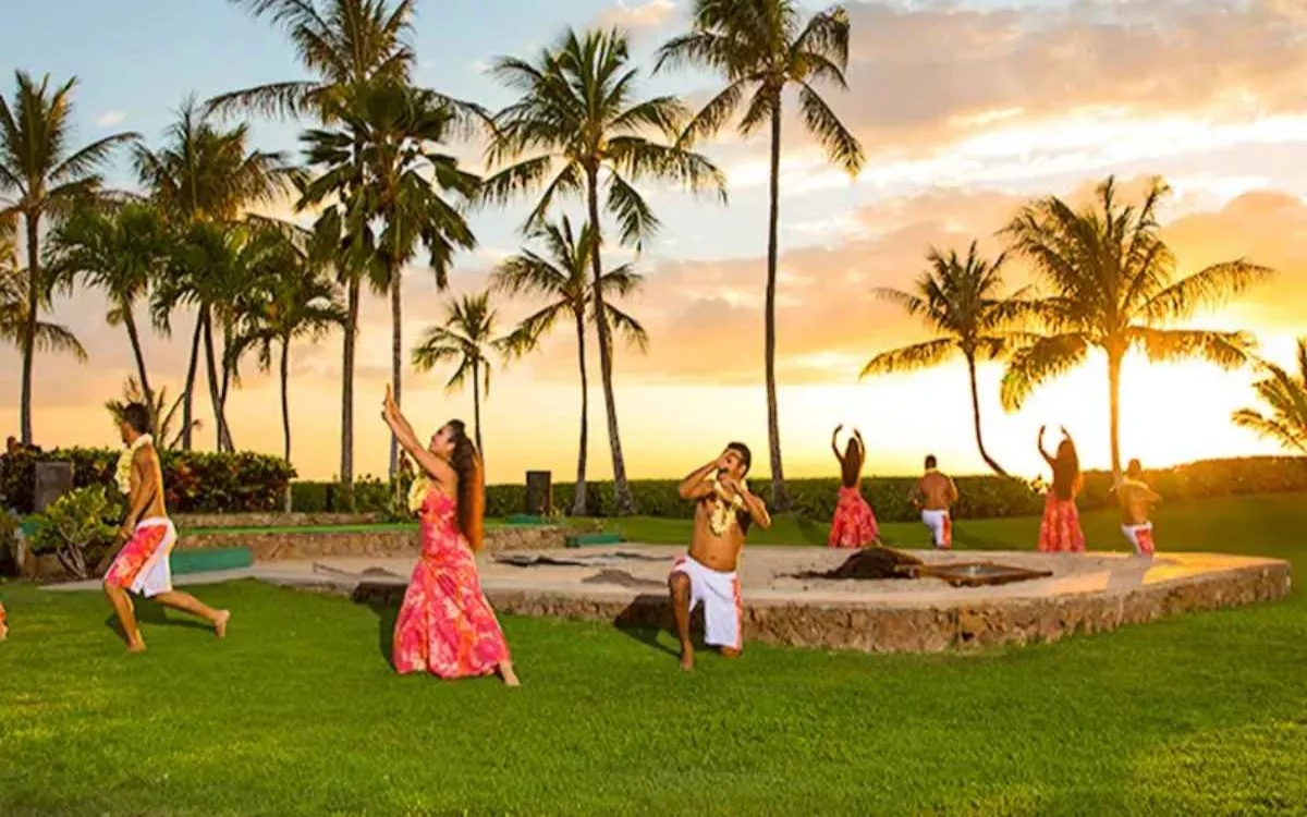 Paradise-Cove-Luau-Featured-Photo-fotor-202509091156